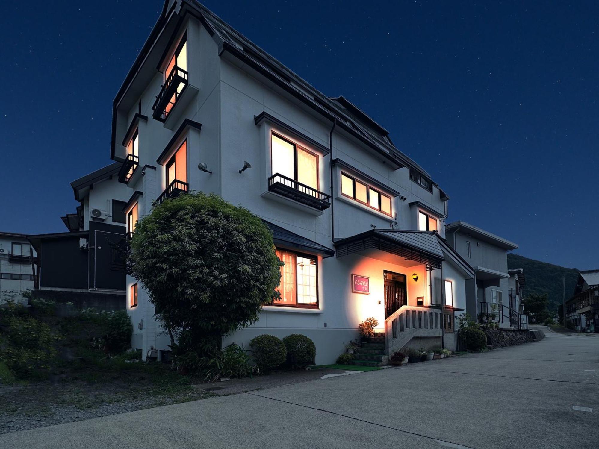 Pearl Yoshigoe Hotel Nozawaonsen Buitenkant foto